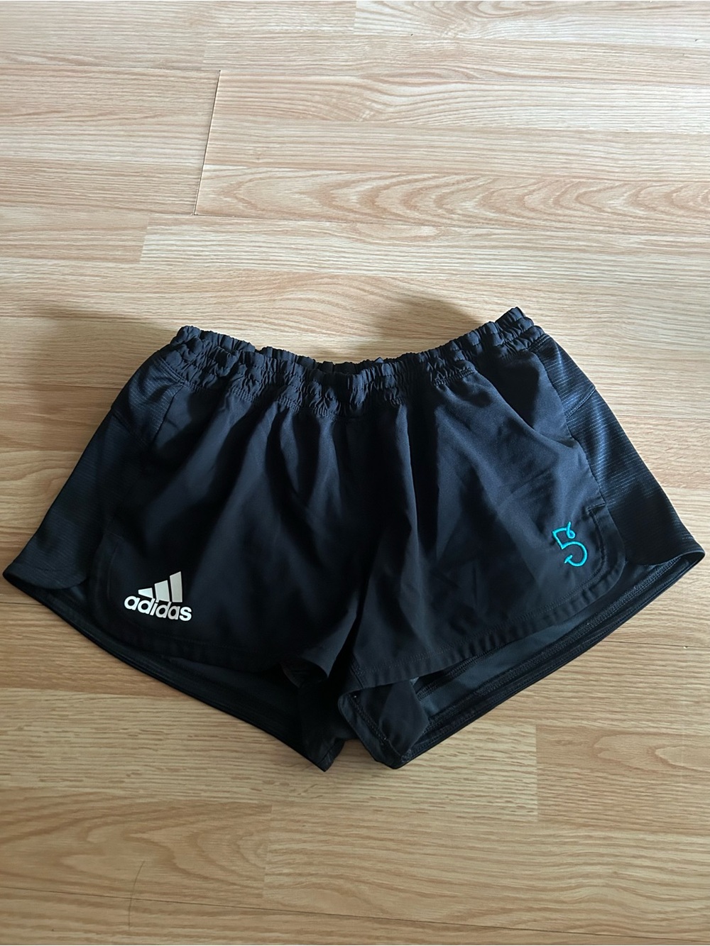 adidas Black Pro Elite Team Running Shorts Women’s Medium